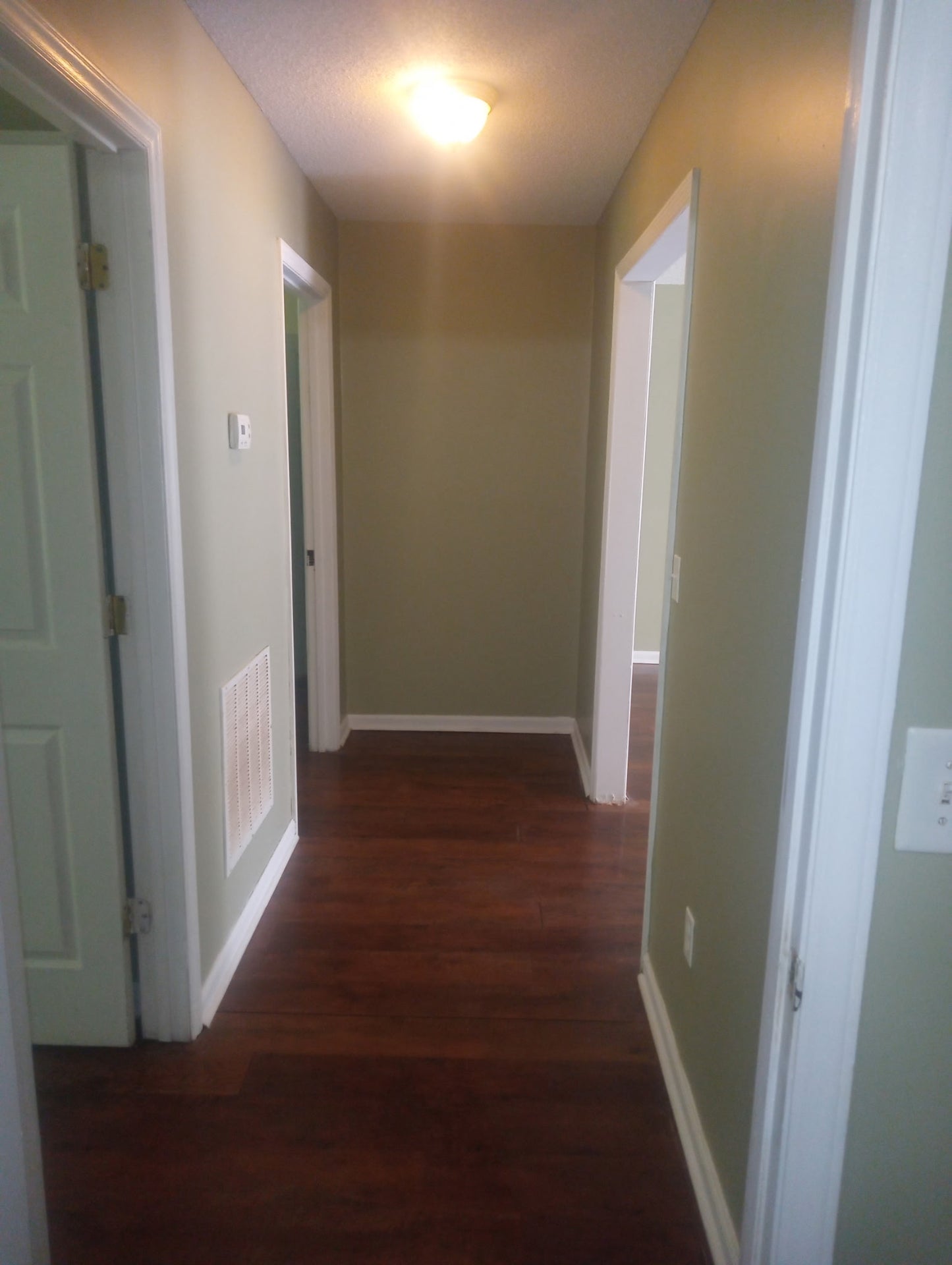 2 bedroom 1 bathroom Duplex